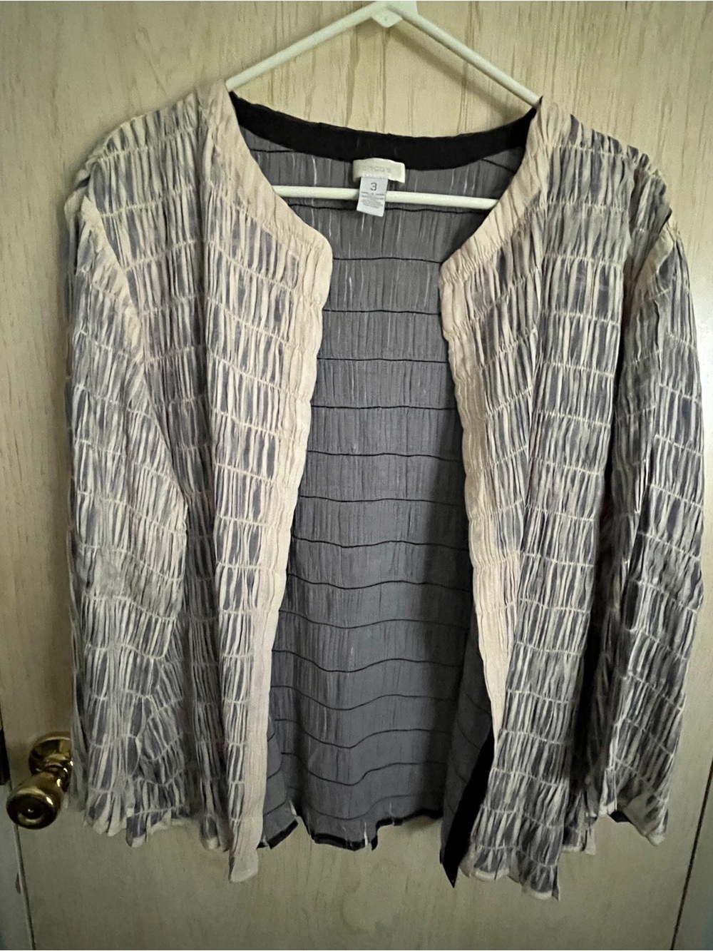 Chico’s Unique Ivory & Navy Smocked Open Front Jacket Sz 3